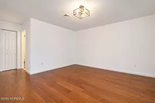 10 Madison Ct, Manalapan Township, NJ 07726 - Photo 12