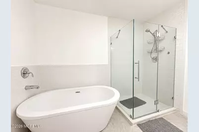 10 Madison Court, Manalapan Township, NJ 07726 - Photo 14