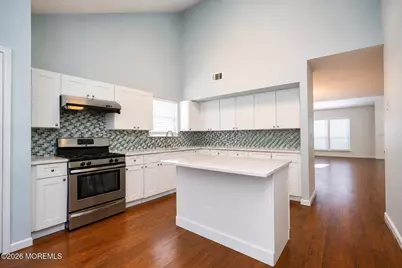 10 Madison Court, Manalapan Township, NJ 07726 - Photo 10