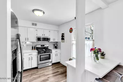 38 Devon Court, Robbinsville Township, NJ 08691 - Photo 8