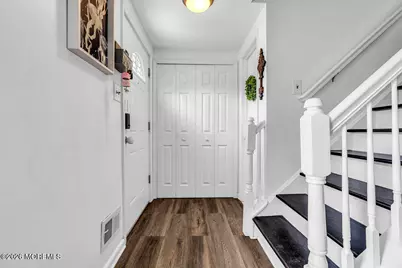 38 Devon Court, Robbinsville Township, NJ 08691 - Photo 2