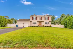 6 Rizzo Ct, Howell Township, NJ 07731 - Photo 1