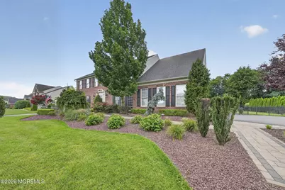 15 Nicole Court, Freehold, NJ 07728 - Photo 8