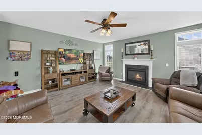 15 Nicole Court, Freehold, NJ 07728 - Photo 10