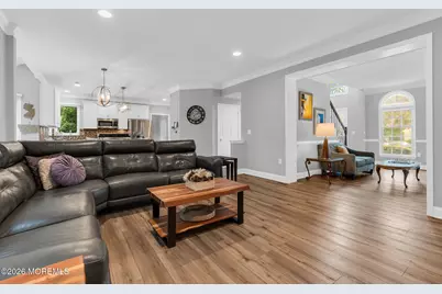 66 Vardon Way, Farmingdale, NJ 07727 - Photo 4