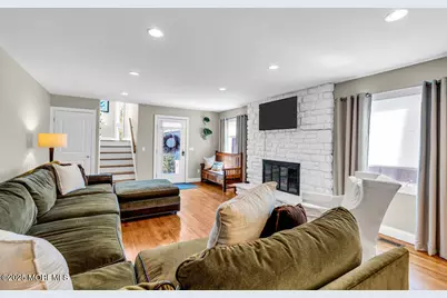 8 Baltimore Boulevard, Sea Girt, NJ 08750 - Photo 4