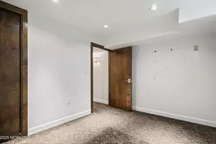 14 Kathy St, Kendall Park, NJ 08824 - Photo 38