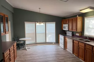 66 Perrys Ln, Manahawkin, NJ 08050 - Photo 4