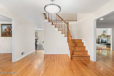 25 Ryan Road, Marlboro Township, NJ 07746 - Photo 4