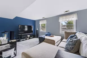 209 Hearth Ct W, Lakewood, NJ 08701 - Photo 8