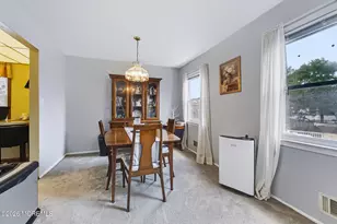 209 Hearth Ct W, Lakewood, NJ 08701 - Photo 6