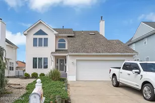 30 Toppinglift Dr, Bayville, NJ 08721 - Photo 2