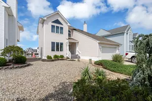 30 Toppinglift Dr, Bayville, NJ 08721 - Photo 4