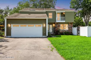 73 Theresa Ct, Toms River Township, NJ 08753 - Photo 1