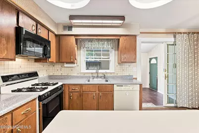769 Congress Street, Toms River Township, NJ 08753 - Photo 14