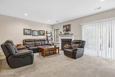 18 Lexington Circle, Matawan, NJ 07747 - Photo 12