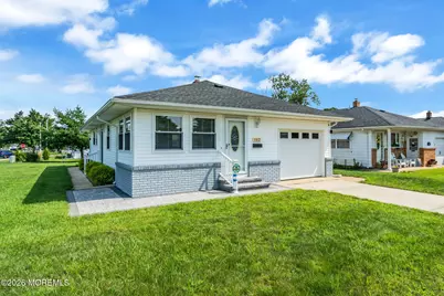102 Barbuda Street, Toms River Township, NJ 08757 - Photo 2