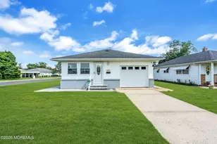 102 Barbuda St, Toms River Township, NJ 08757 - Photo 1
