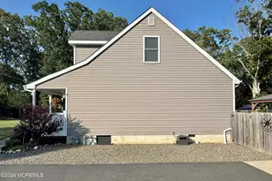 340 Railroad Ave, West Creek, NJ 08092 - Photo 8