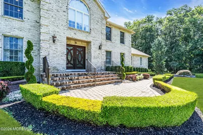 5 Shira Lane, Manalapan Township, NJ 07726 - Photo 2