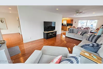 24 Dorothy Drive, Manahawkin, NJ 08050 - Photo 4