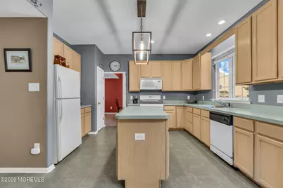12 Brittany Drive, Berkeley, NJ 08721 - Photo 32