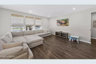 30 Holloway Avenue, Manahawkin, NJ 08050 - Photo 28