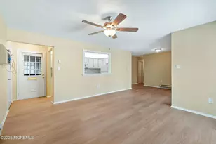 43 Eastport Ct, Red Bank, NJ 07701 - Photo 6