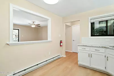 43 Eastport Court, Red Bank, NJ 07701 - Photo 4