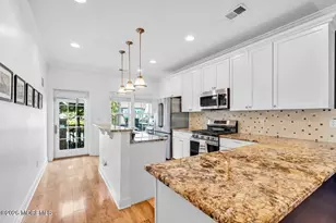 4 Grove Ct, Asbury Park, NJ 07712 - Photo 10