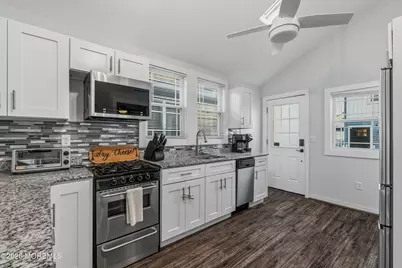 313 Grant Avenue, Seaside Heights, NJ 08751 - Photo 10