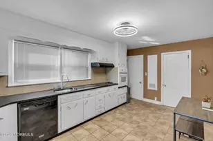 823 Drummond Ave, Asbury Park, NJ 07712 - Photo 8