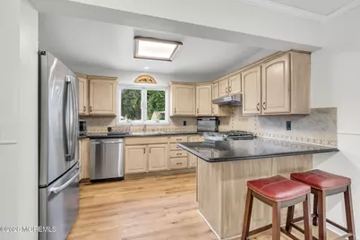 74 Atlantic Avenue, Matawan, NJ 07747 - Photo 20