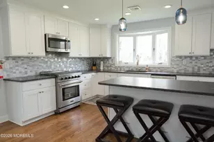 121 Princess Anne Dr, Freehold, NJ 07728 - Photo 6