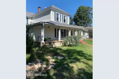 421 W Lincoln Avenue, Oakhurst, NJ 07755 - Photo 16