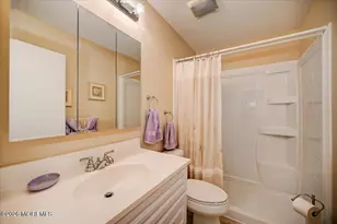 42 Piazza Correale, Freehold, NJ 07728 - Photo 26