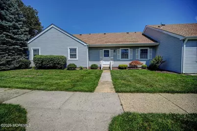 42 Piazza Correale #B, Freehold, NJ 07728 - Photo 2