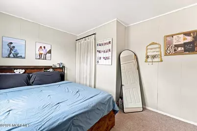 22 Barker Avenue, Shrewsbury, NJ 07724 - Photo 20