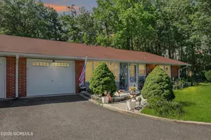 457A Portsmouth Dr, Lakewood, NJ 08701 - Photo 1