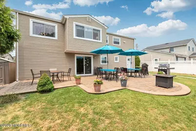 47 Cresci Boulevard, Hazlet Township, NJ 07730 - Photo 44