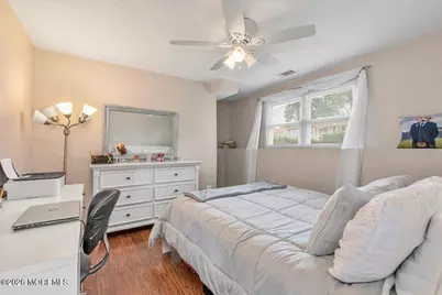 47 Cresci Boulevard, Hazlet Township, NJ 07730 - Photo 32