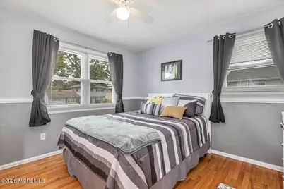 47 Cresci Boulevard, Hazlet Township, NJ 07730 - Photo 20