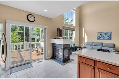 34 Chatsworth Road, Manalapan Township, NJ 07726 - Photo 8