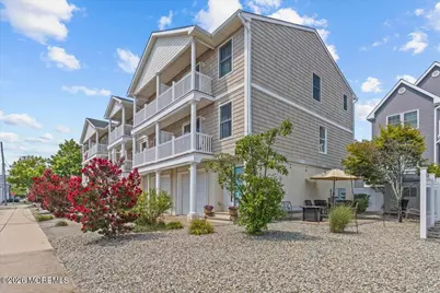 304 Halsey Avenue #E, Ortley Beach, NJ 08751 - Photo 8
