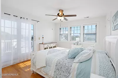 100 Trenton Avenue, Point Pleasant Beach, NJ 08742 - Photo 44