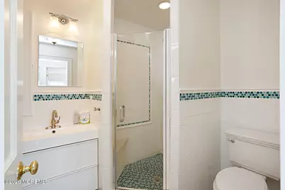 100 Trenton Avenue, Point Pleasant Beach, NJ 08742 - Photo 46