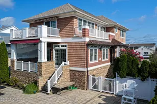 100 Trenton Ave, Point Pleasant Beach, NJ 08742 - Photo 8