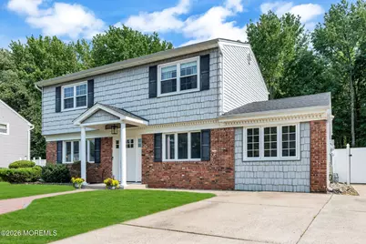 45 Croman Court, Hazlet Township, NJ 07730 - Photo 4