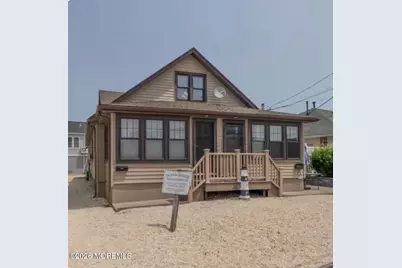 1 Niblick Street #3, Point Pleasant Beach, NJ 08742 - Photo 1