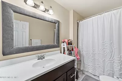 8 Cooper Court, Freehold, NJ 07728 - Photo 24